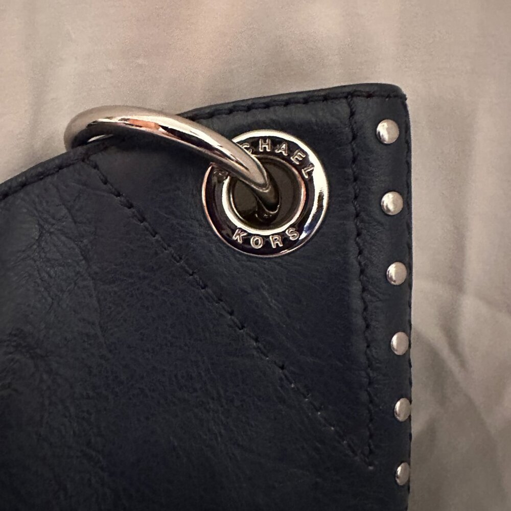 Michael Kors Shoulder Bag Blue - Picture 5 of 10